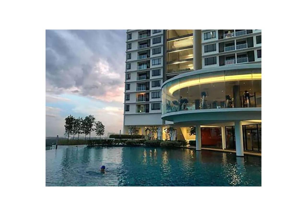 Blue Aesthetic Luxury Seaview 3 Min Drive Sunway Apartment Butterworth Ngoại thất bức ảnh